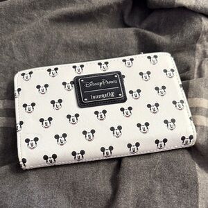 Loungefly Disney Parks Mickey Mouse Wallet - Black and White